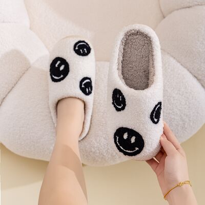 Super Smiley Face Slippers