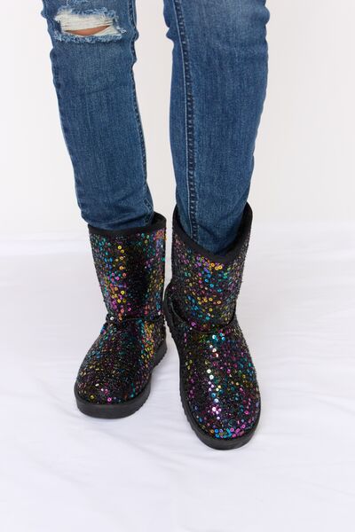 Sequin Thermal Boots