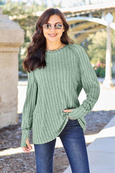 Round Neck Long Sleeve Knit Top