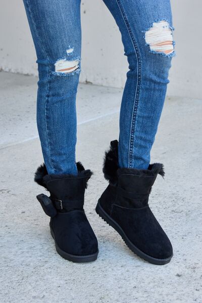 Black Plush Boots