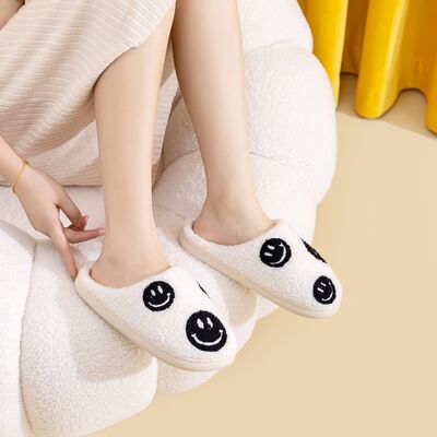 Super Smiley Face Slippers