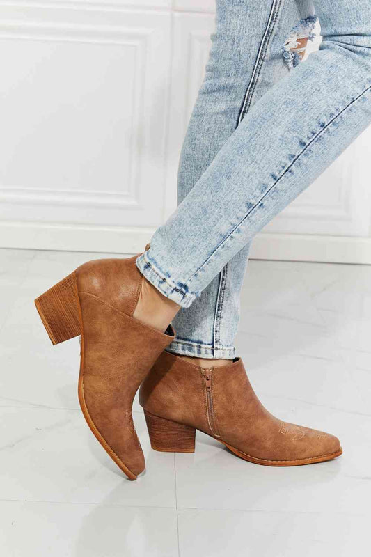 Crossover Cowboy Bootie in Caramel