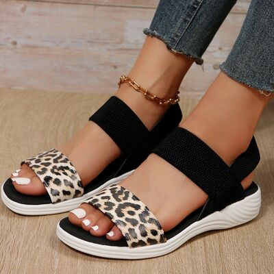 Low Heel Pattern Sandals