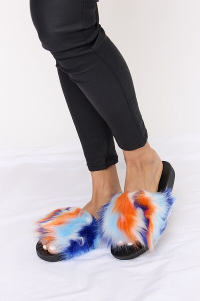 Tie Dye Furry Sandals