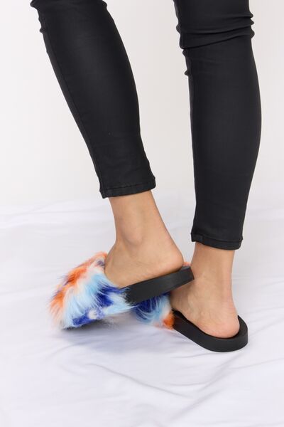 Tie Dye Furry Sandals